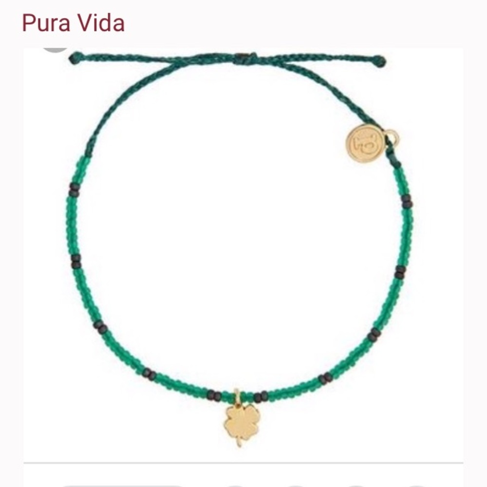 Seeking a Pura Vida limited edition clover bitty.